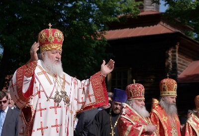 Святейший Патриарх Кирилл на богослужении в Бутове